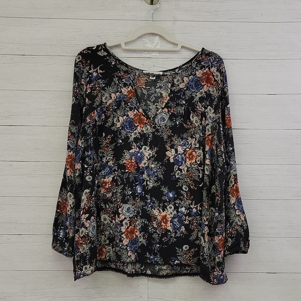 AE floral blouse